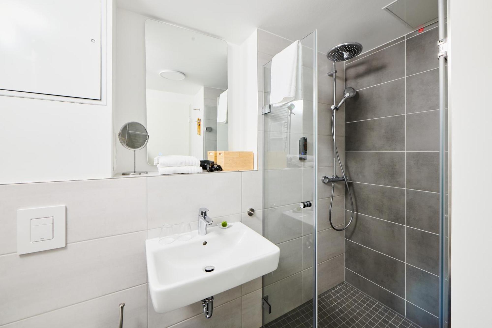 Adapt Apartments Siegen Rum bild